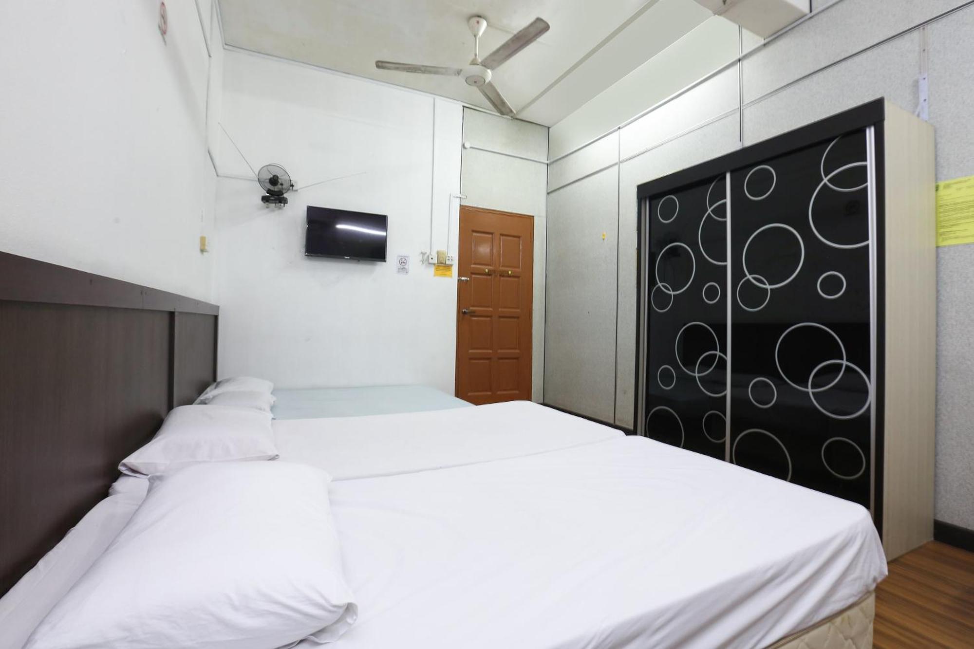 Oyo 89755 D&D Budget Inn Kota Bharu Eksteriør bilde