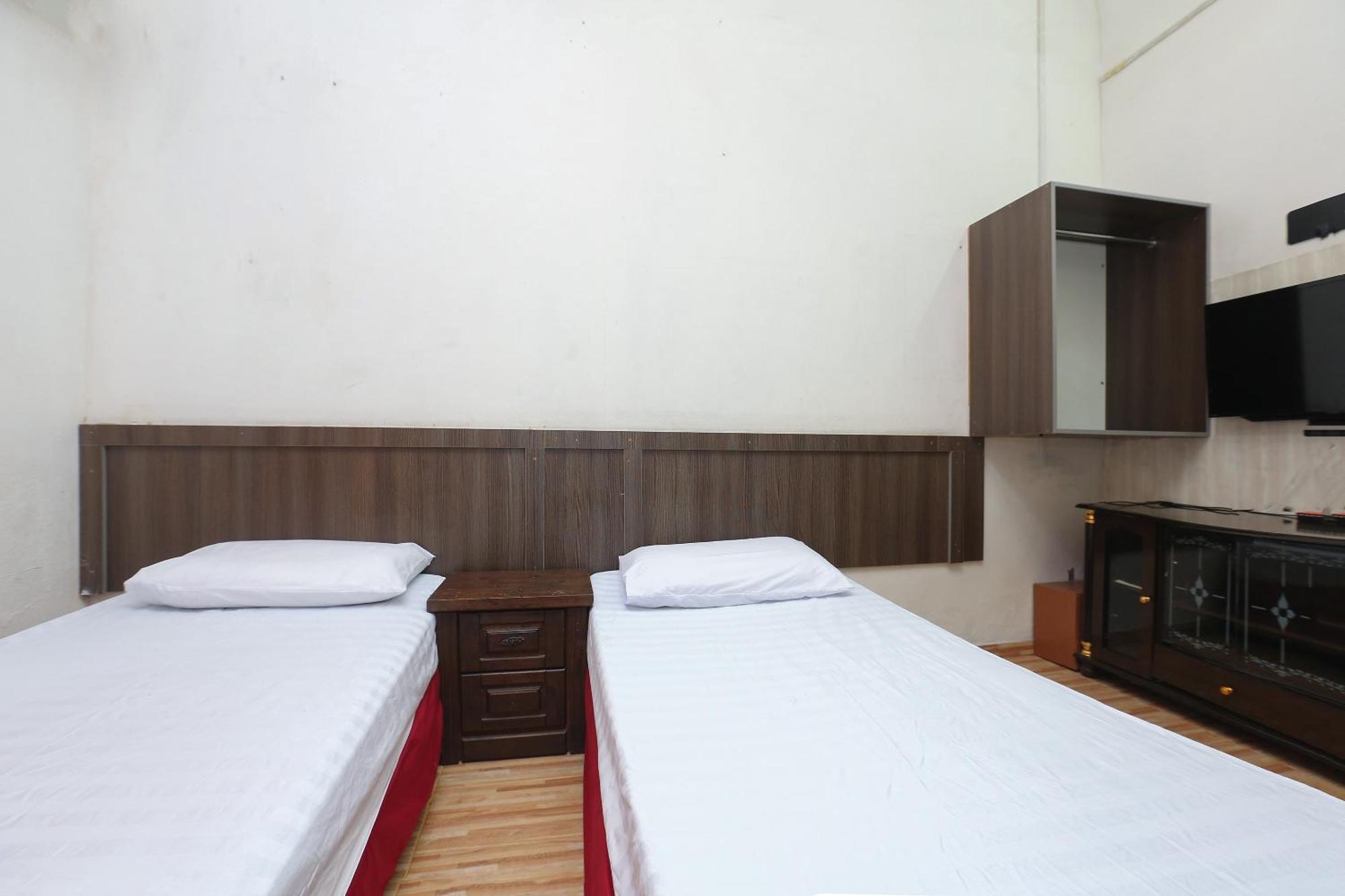 Oyo 89755 D&D Budget Inn Kota Bharu Eksteriør bilde