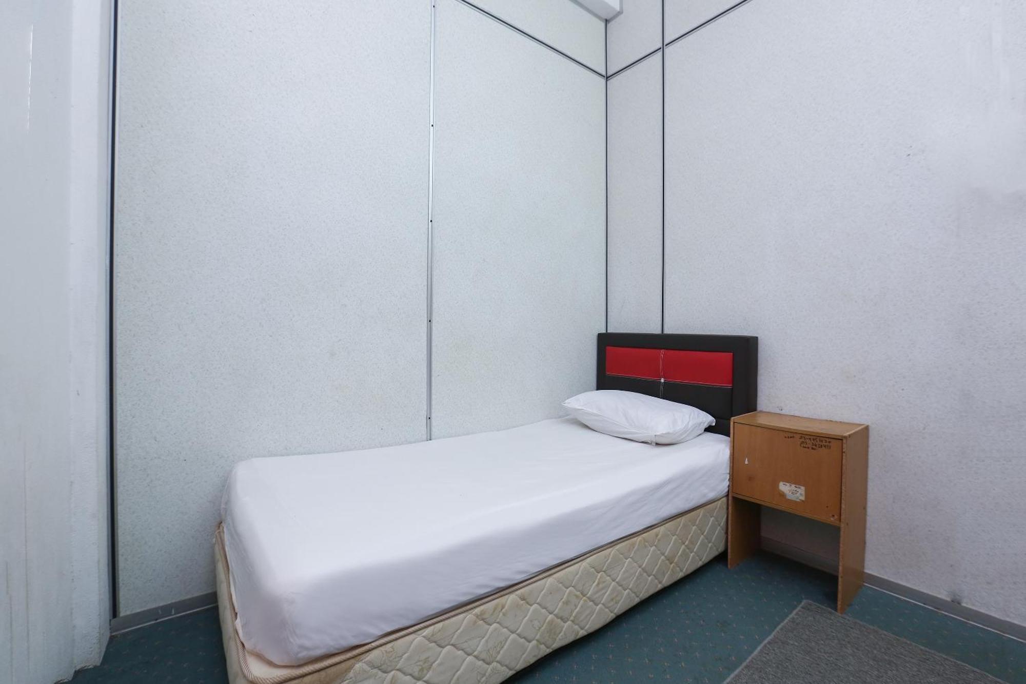 Oyo 89755 D&D Budget Inn Kota Bharu Eksteriør bilde
