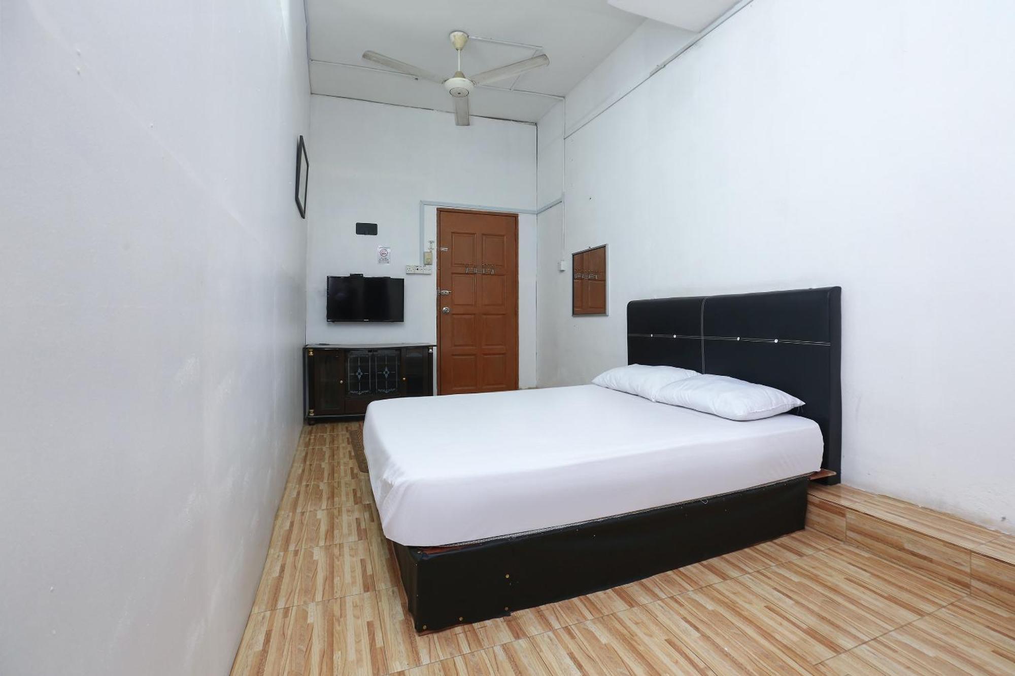 Oyo 89755 D&D Budget Inn Kota Bharu Eksteriør bilde