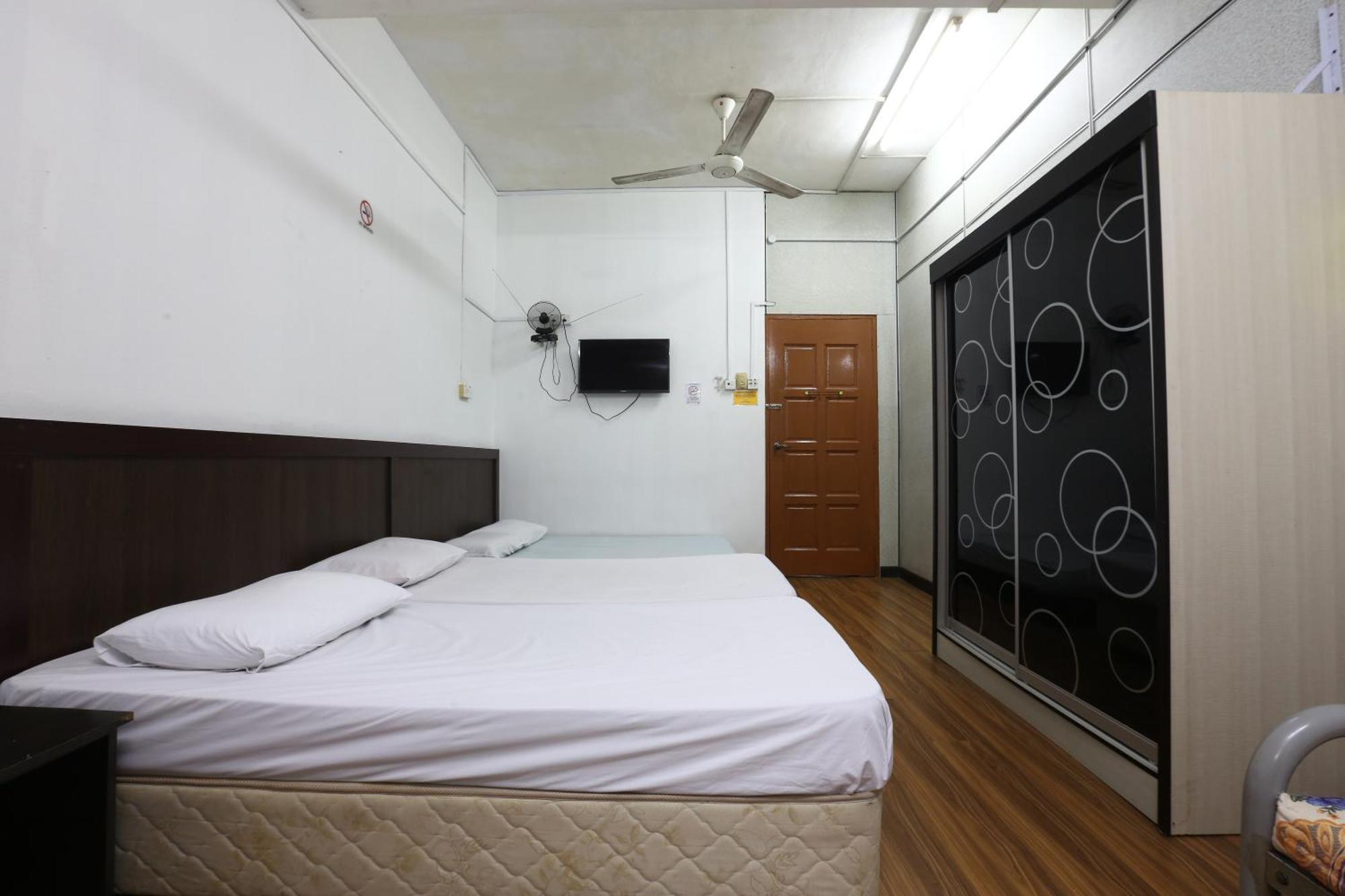 Oyo 89755 D&D Budget Inn Kota Bharu Eksteriør bilde