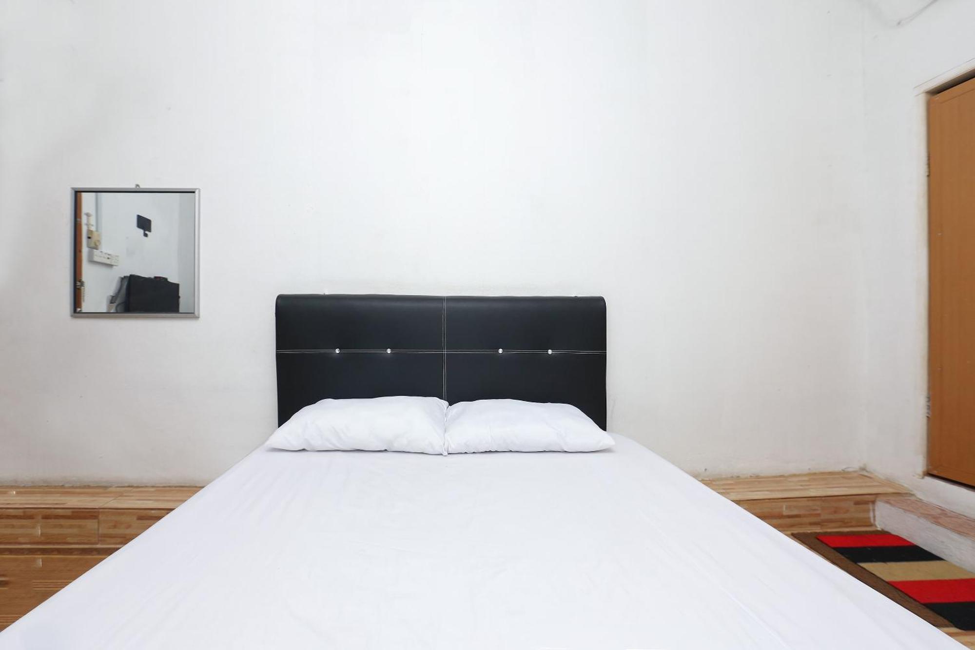 Oyo 89755 D&D Budget Inn Kota Bharu Eksteriør bilde