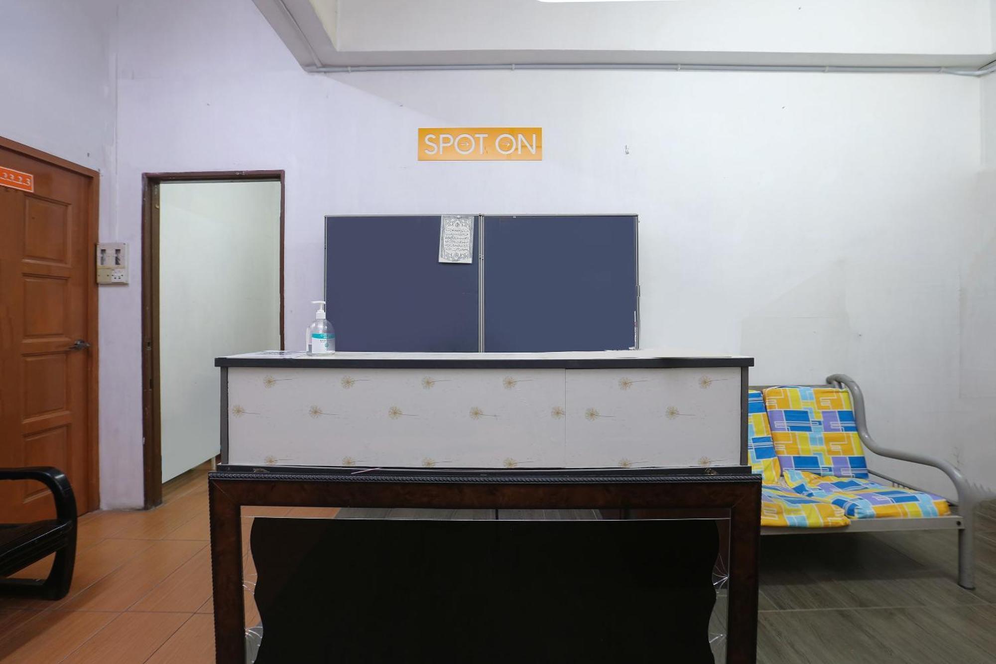 Oyo 89755 D&D Budget Inn Kota Bharu Eksteriør bilde